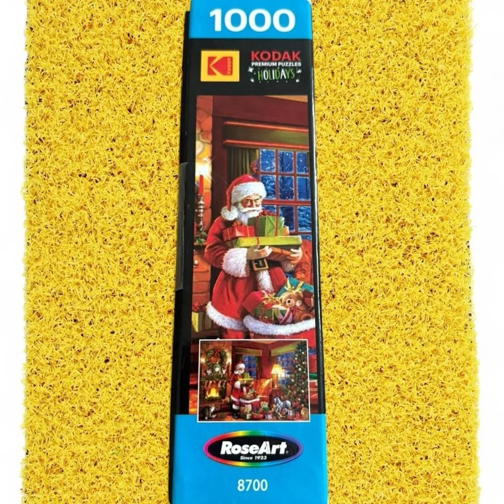 Kodak Holiday Puzzle in Red, Green, Gold and White